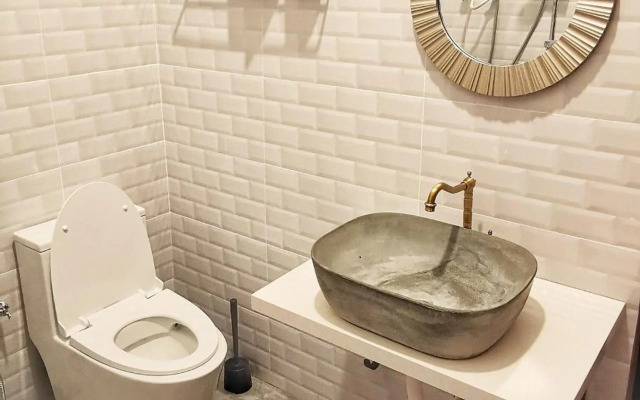 One Life Four Season Waterpark Guest House Manhattan Condominium