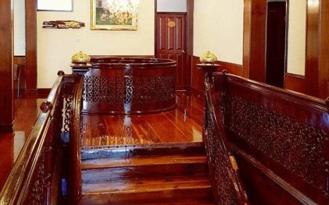 Baan Sai Thong Hotel