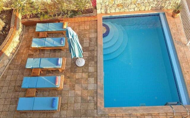 Villa Kaktus by Lycia Collections