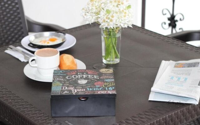 Ayenda 1030 Elegant Suites