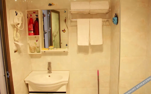 Line 2 apartment