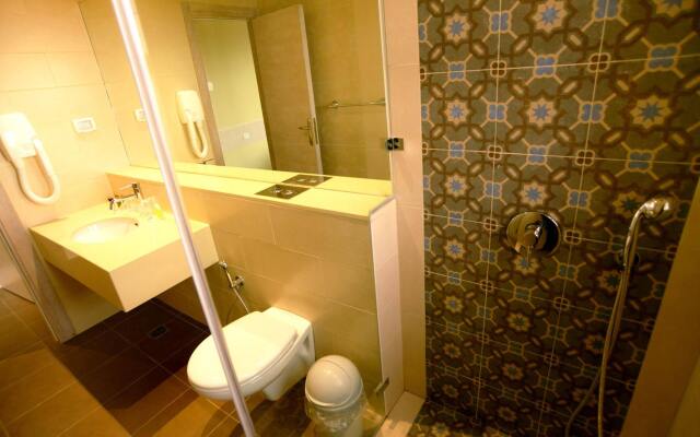 Holy Land Hotel