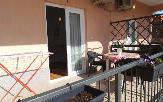 Apartments in Kornic/insel Krk 14471