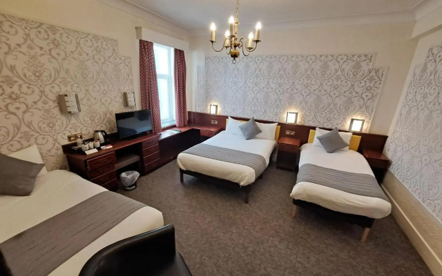 Scarisbrick Hotel