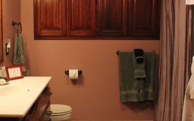 Whispering Pines Bed & Breakfast