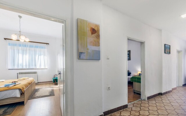 Beautiful Home in Pula With Wifi and 3 Bedrooms