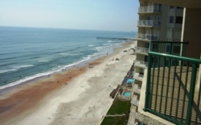 Di Mucci Twin Towers 1607- great ocean views. 2BR 2BA