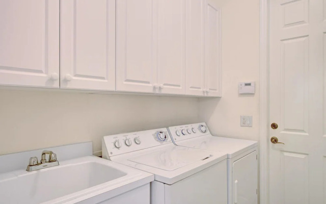 House Sunrise by Vacationhit