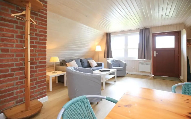 An der Steilküste Finnhütte 01