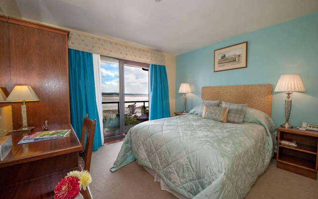 The Bay Horse Hotel and Restaurant