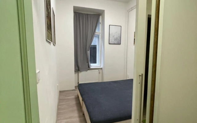 Red&Black Apartment City centr