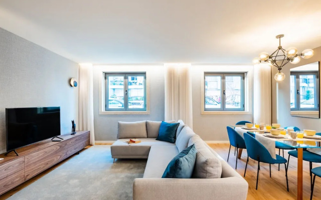 Renovato Deluxe Apartment