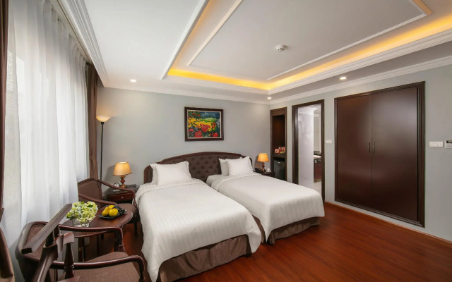 Halais Hotel