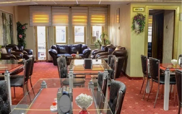 Grand Saray Hotel