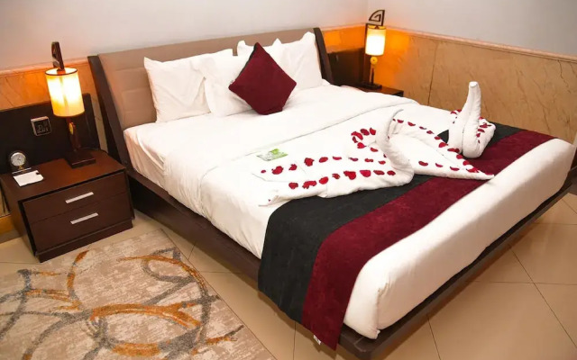 Claridge Star Hotel