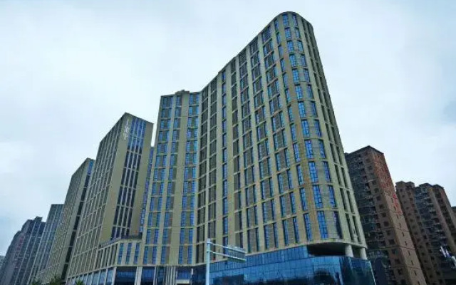 Mingyang Boutique·Viewing Hotel (Fangte Science and Technology Museum)