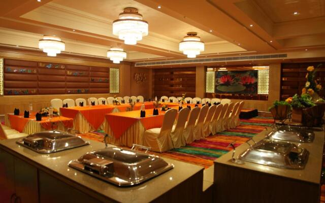 WJ Grand Hotel