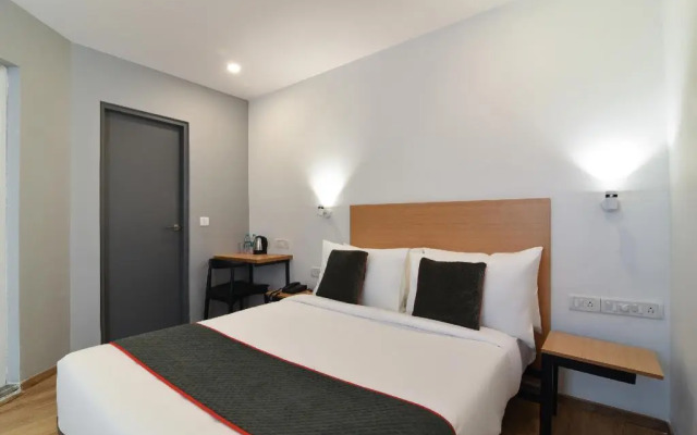 OYO Townhouse 258 Spruce Hotels Bellandur