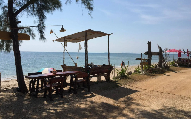 Lanta Wild Beach Resort