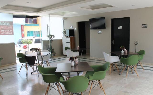 Mini Suites Hotel