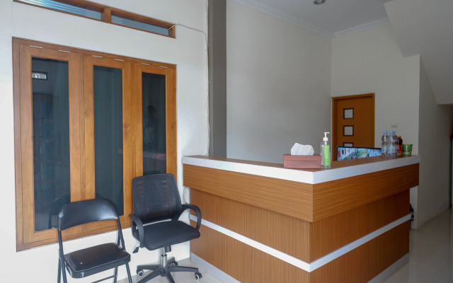 RedDoorz Syariah near RS Hermina Yogyakarta