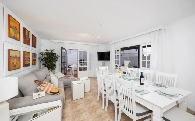 Villa Dulce in Tias With 4 Bedrooms and 2 Bathrooms