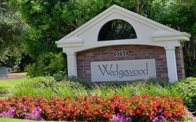 534 Wedgewood