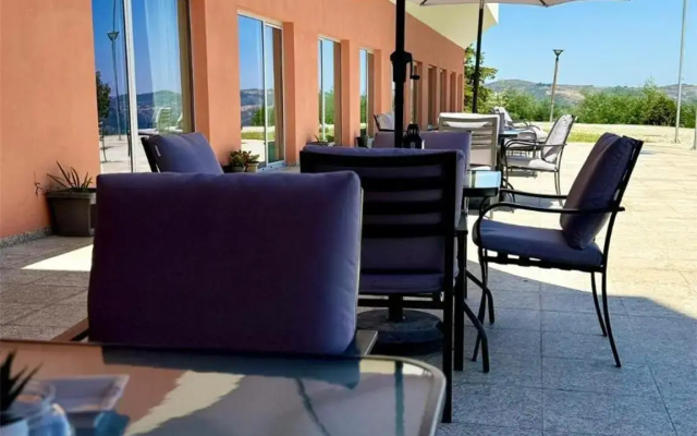 Plácido Hotel Douro - Tabuaço