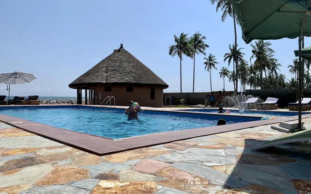 Lemon Beach Resort