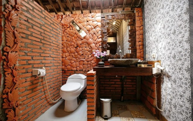 RAJAKLANA Resort, Villa And Spa