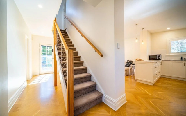 The Hackney Stables - Style & Comfort - City Edge