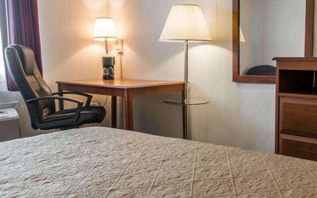 Quality Inn Hudsonville South