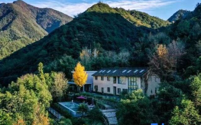 Xishan Shendu Hostel