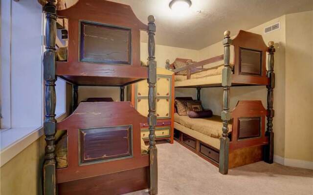 Town Pointe A105 3 Bedroom Condo