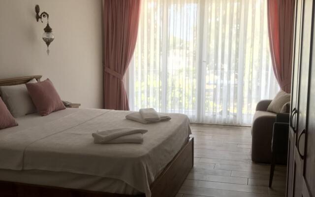 Infinity Ruby Hotel