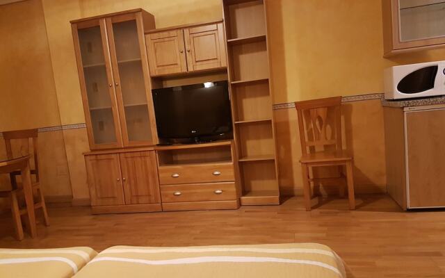 APH Infanta Mercedes