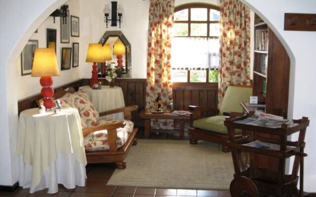 Ayres del Filo Suites