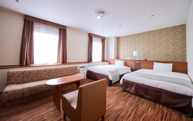 Vessel Inn Yachiyo Katsutadai Ekimae