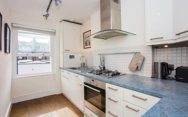 1 Bedroom Flat in West Central London