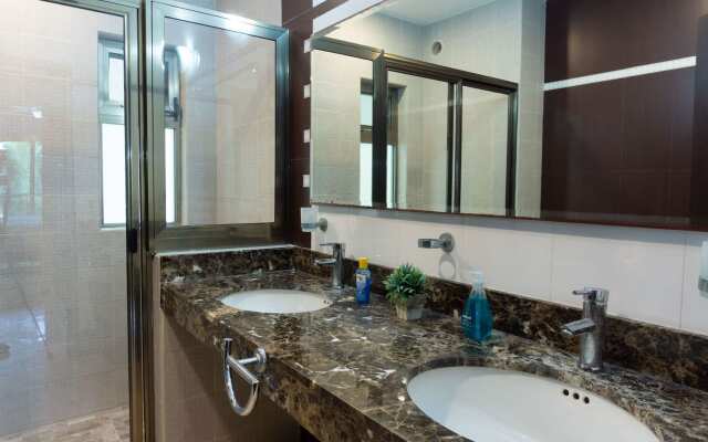 Paseo del Sol Condohotel by Bric
