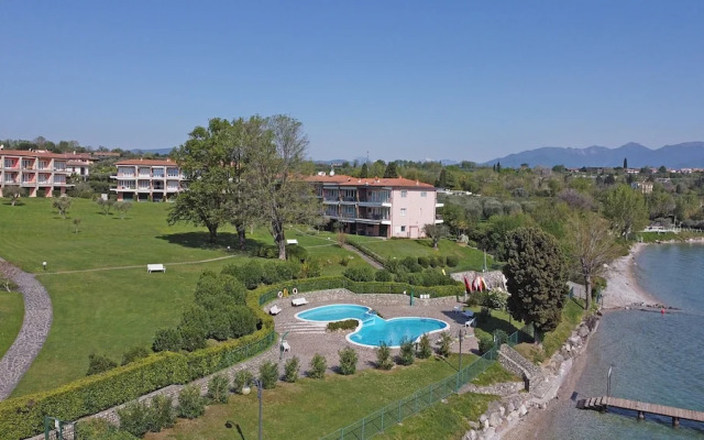 San Sivino 55 con Piscina by Wonderful Italy