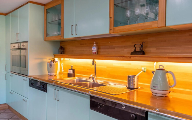 Casa Riviera, Big Apartment with Sea View on Chiaia