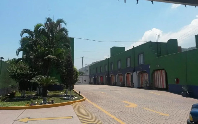 Motel Pacifico