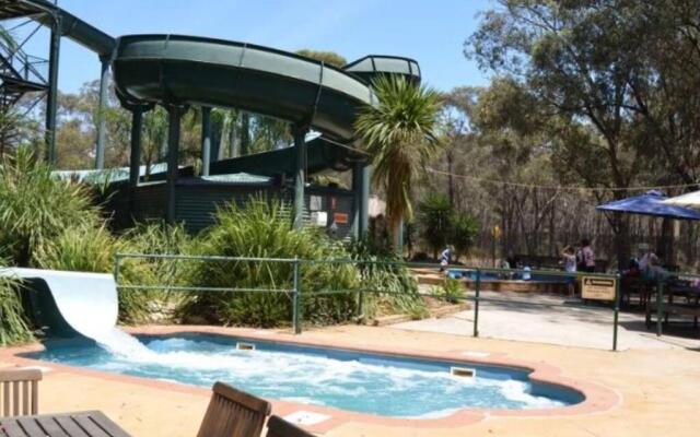 Golden Square Gold Class Guest House, Bendigo