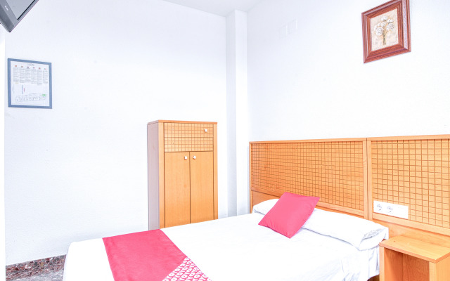 OYO Hostal Nova Picanya