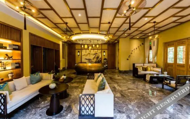 The Jade House · Hongjin