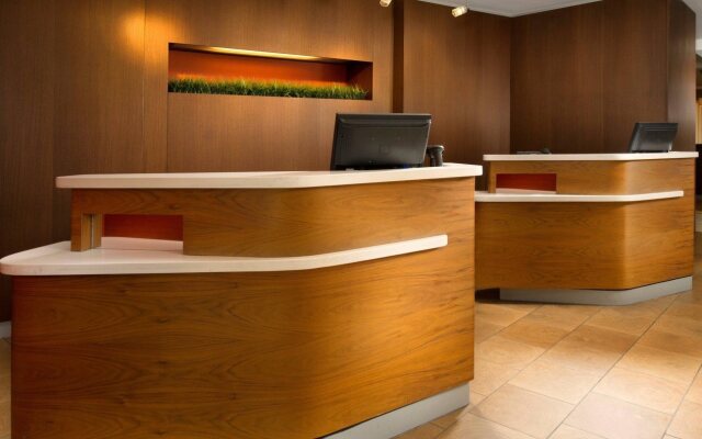 Courtyard Marriott Waldorf