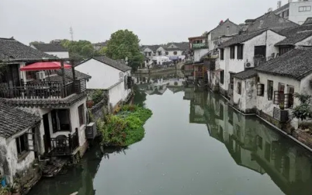 Wangshuilou Inn