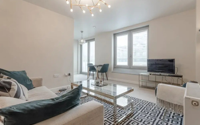 Spacious and Central Flat Near Regent's Park