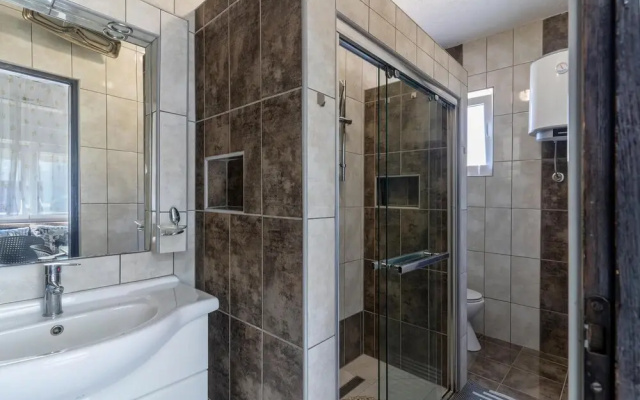 Nice Home in Krk With Wifi and 1 Bedrooms